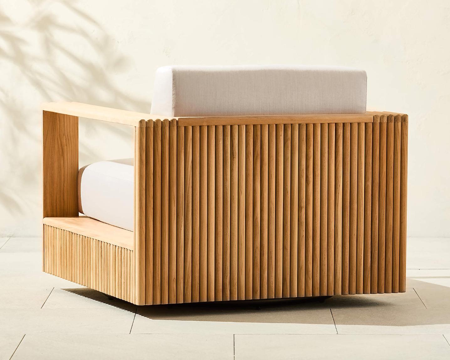 Mid-Century Modern Sofa thumbnail 2